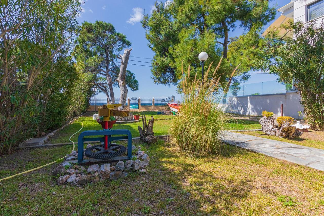 Galazia Akti Seaside Apartments Nikiti  Bagian luar foto