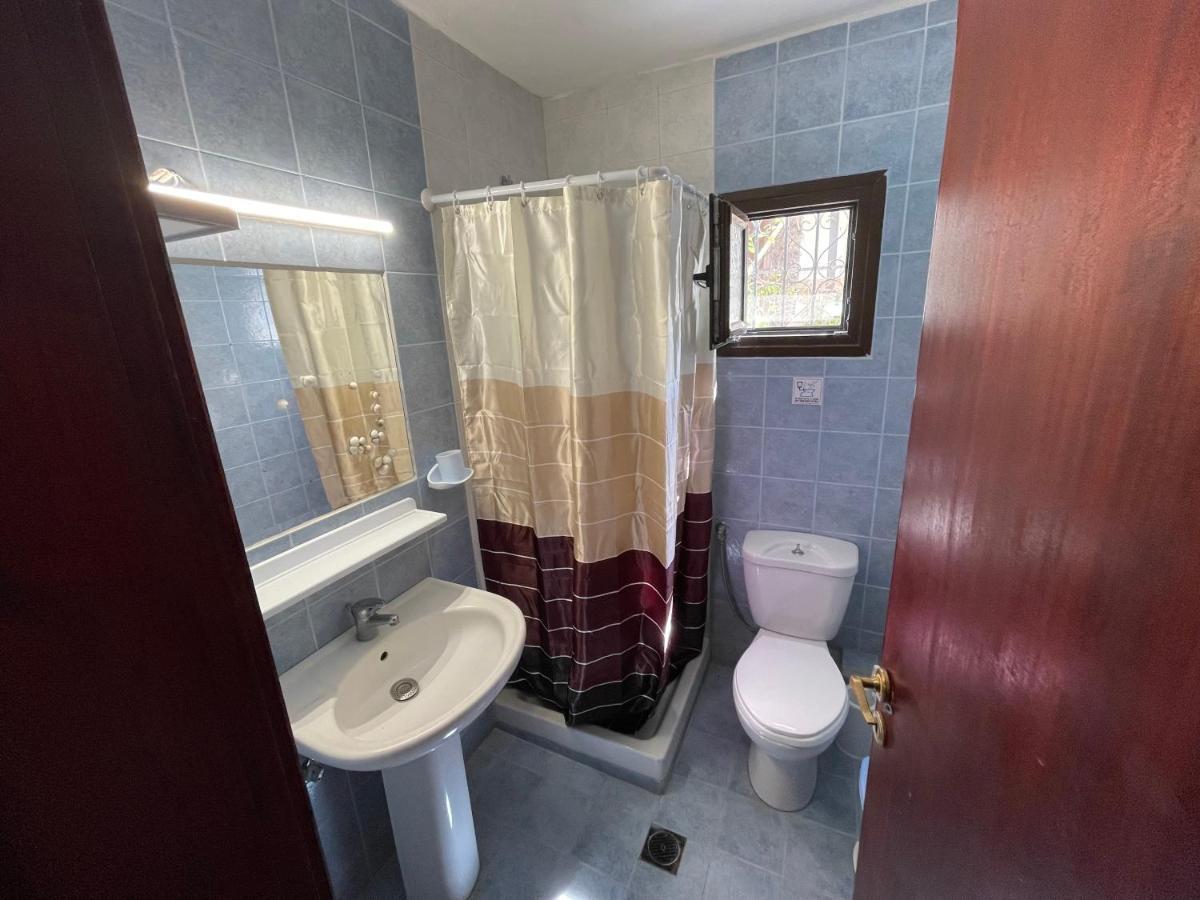 Galazia Akti Seaside Apartments Nikiti  Bagian luar foto