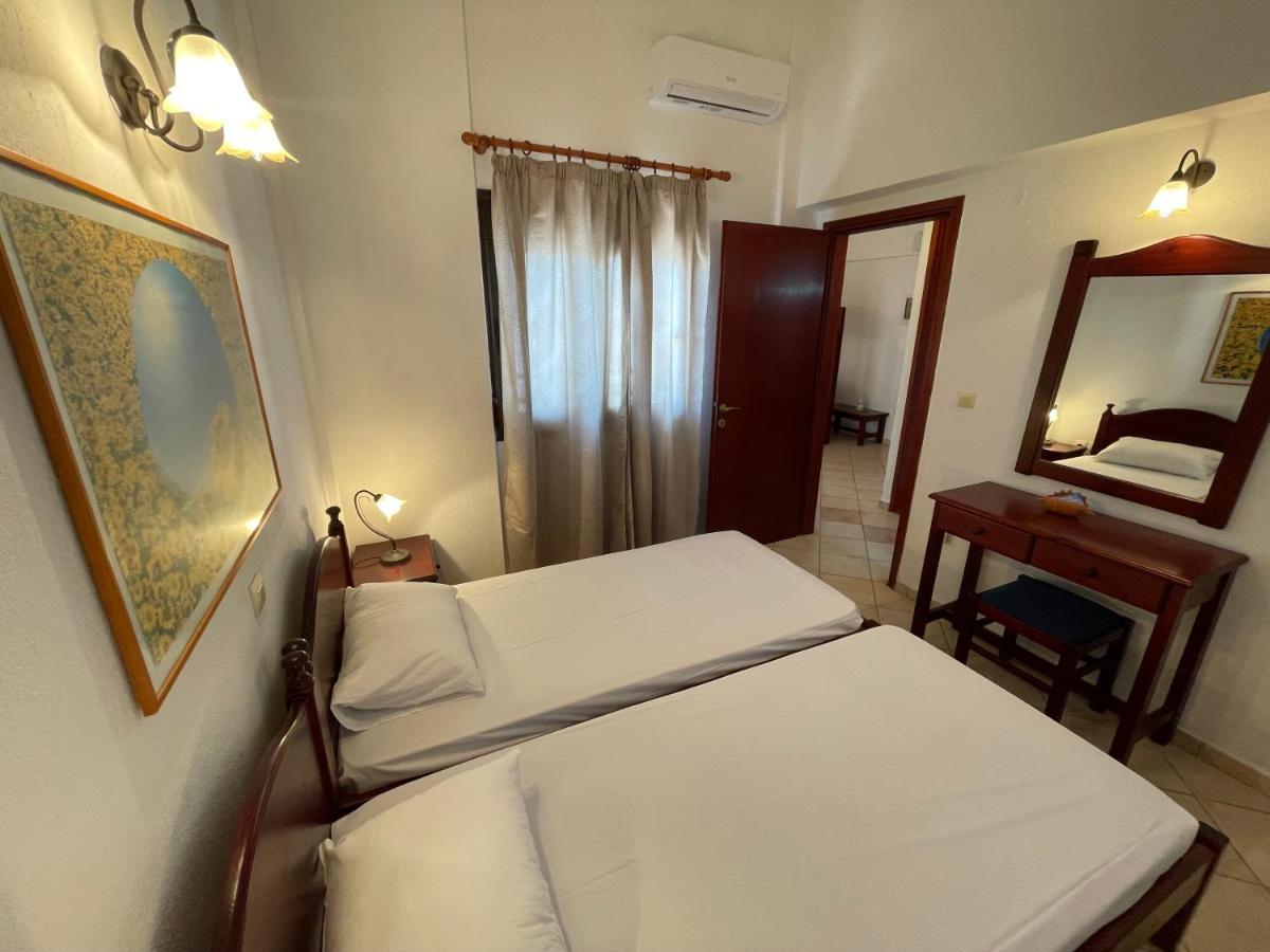 Galazia Akti Seaside Apartments Nikiti  Bagian luar foto