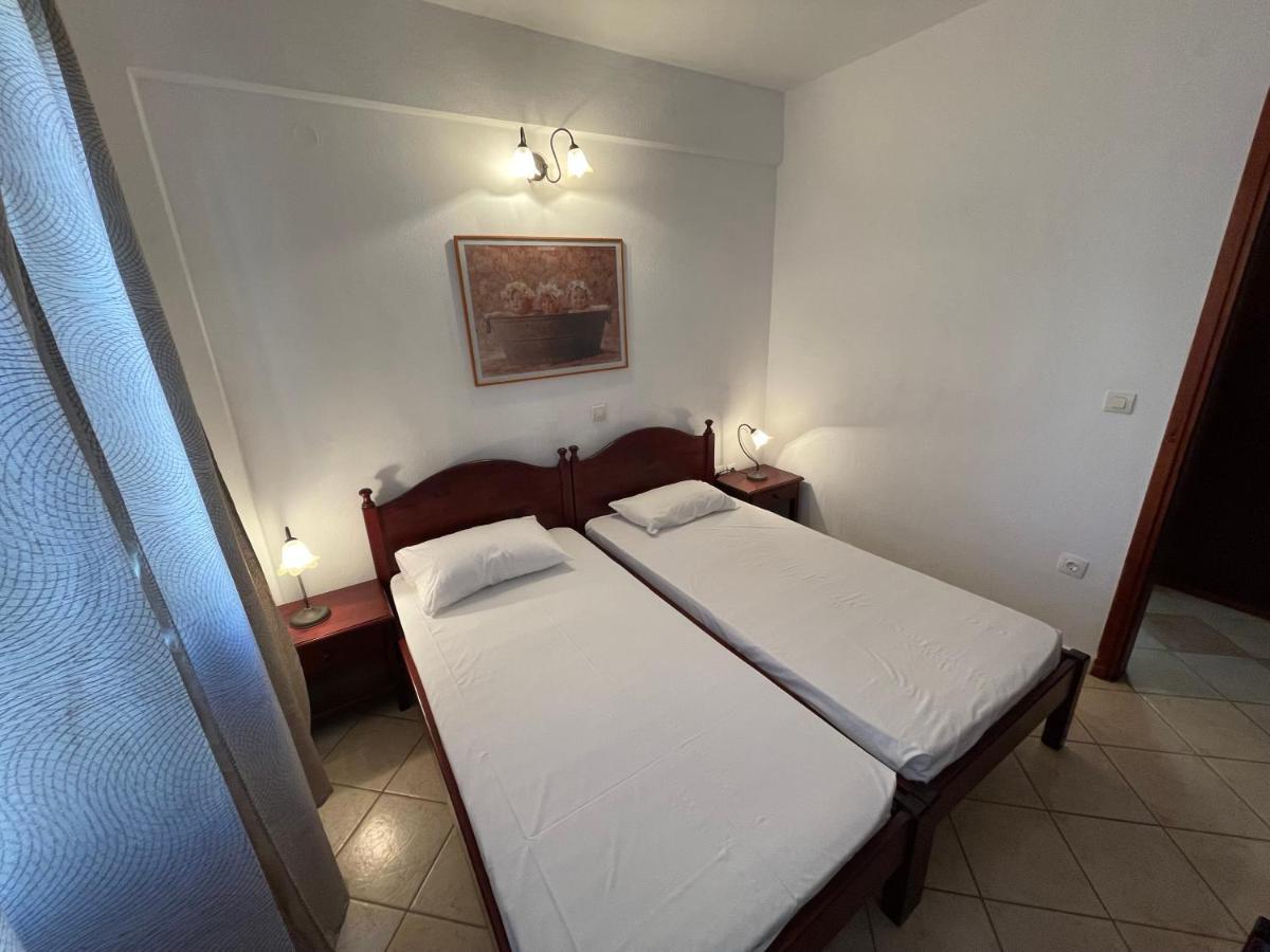 Galazia Akti Seaside Apartments Nikiti  Bagian luar foto