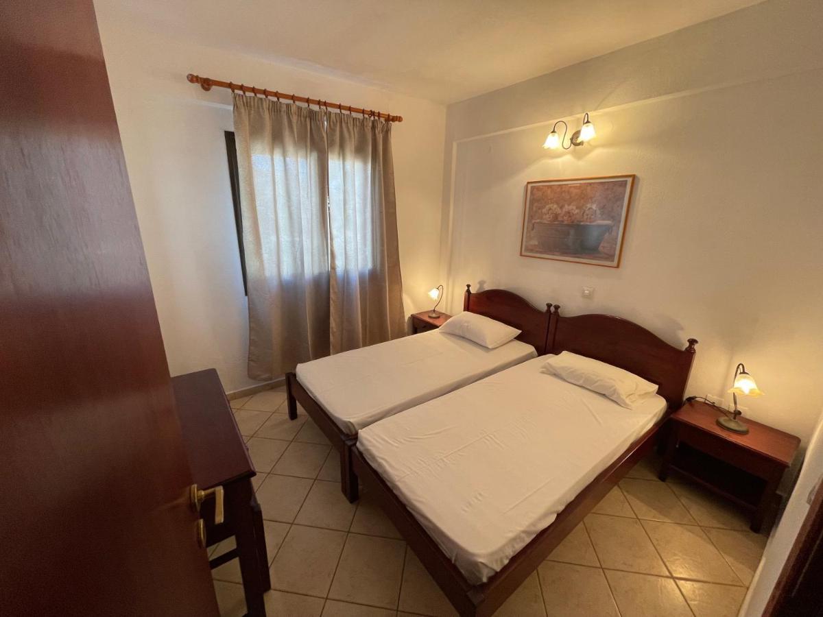 Galazia Akti Seaside Apartments Nikiti  Bagian luar foto