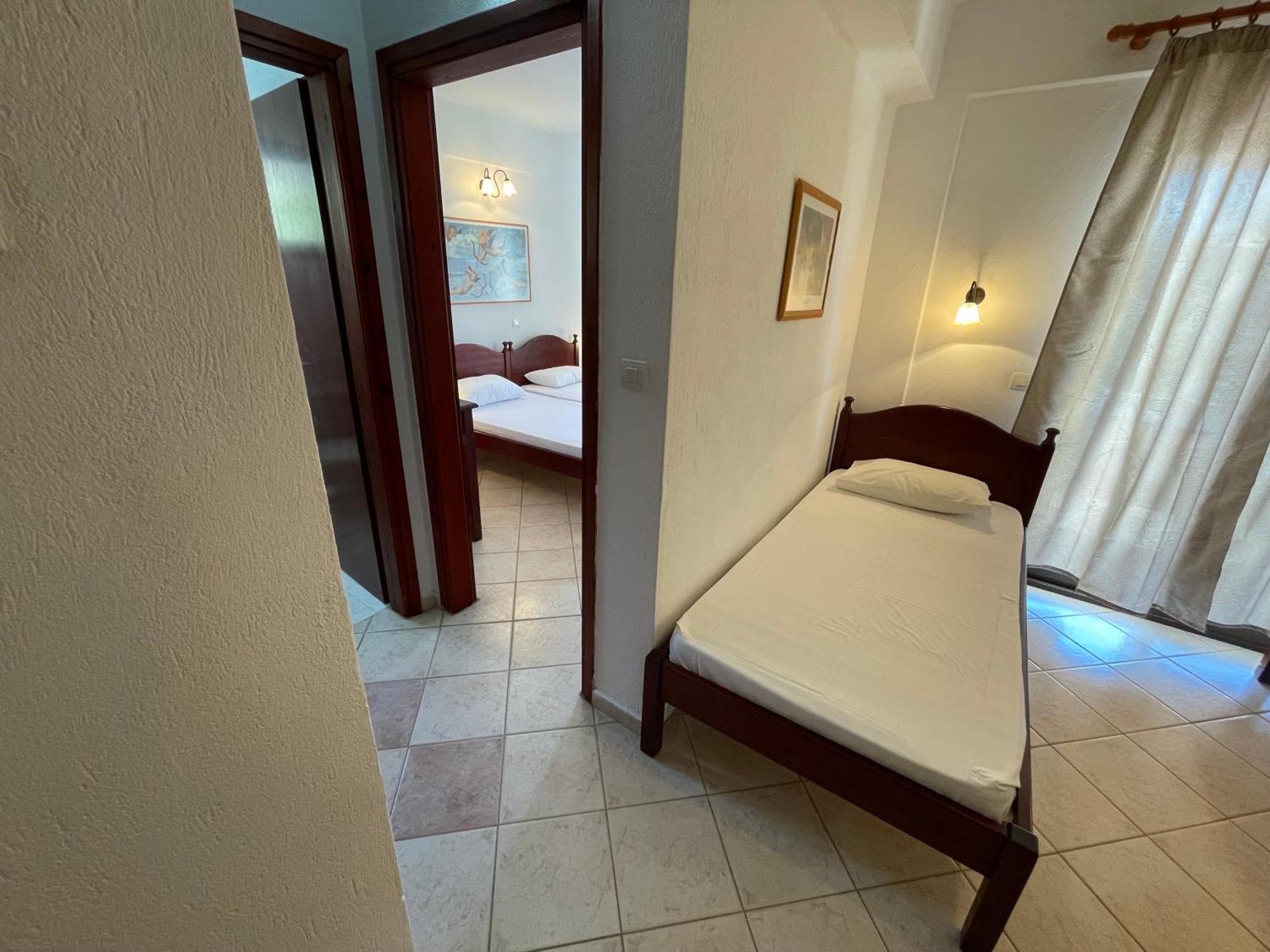 Galazia Akti Seaside Apartments Nikiti  Ruang foto